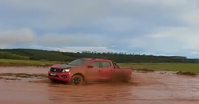 Nissan Frontier Attack no Off Road